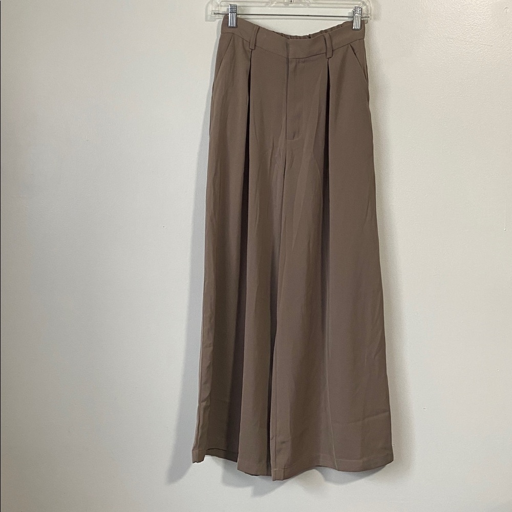 Wide Leg High-Waist Trousers - Taupe - Picture 3 of 15